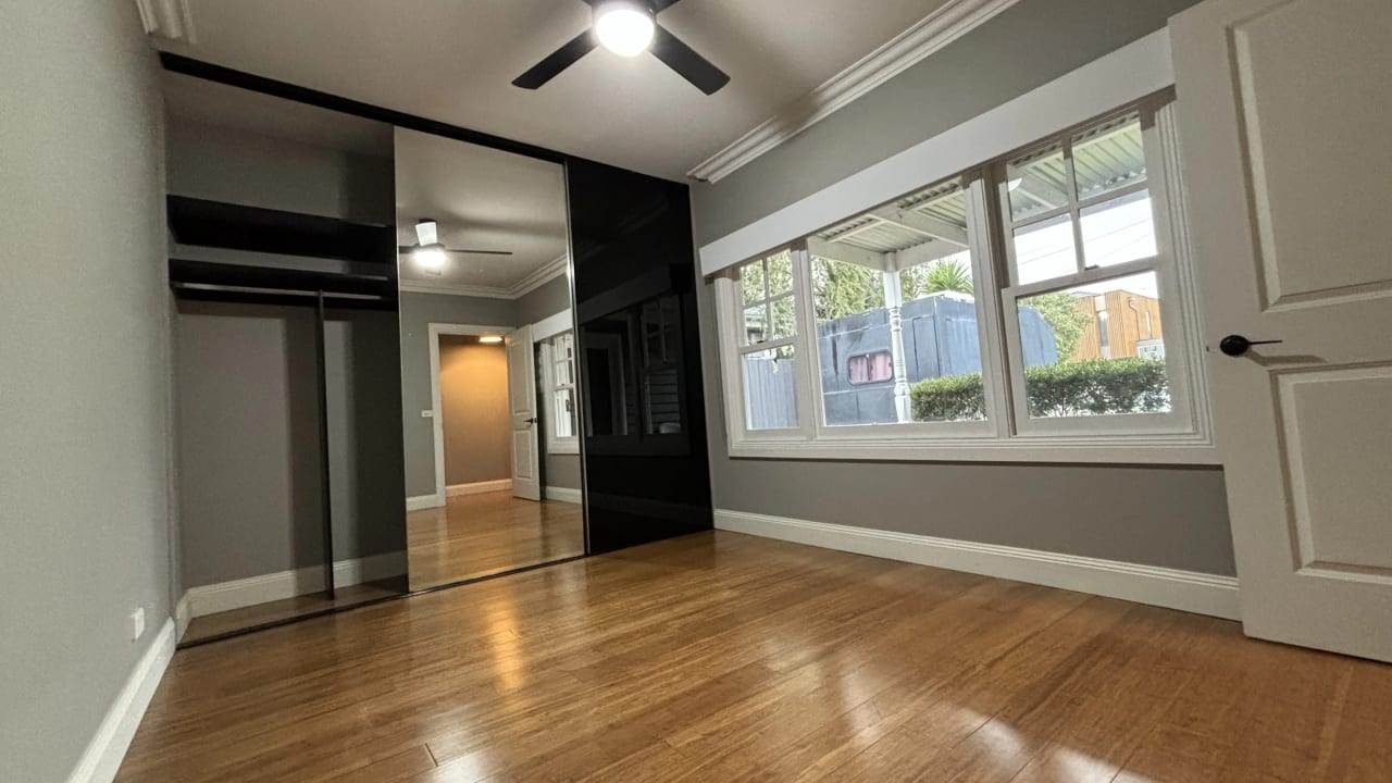 Unfurnished room with own bathroom