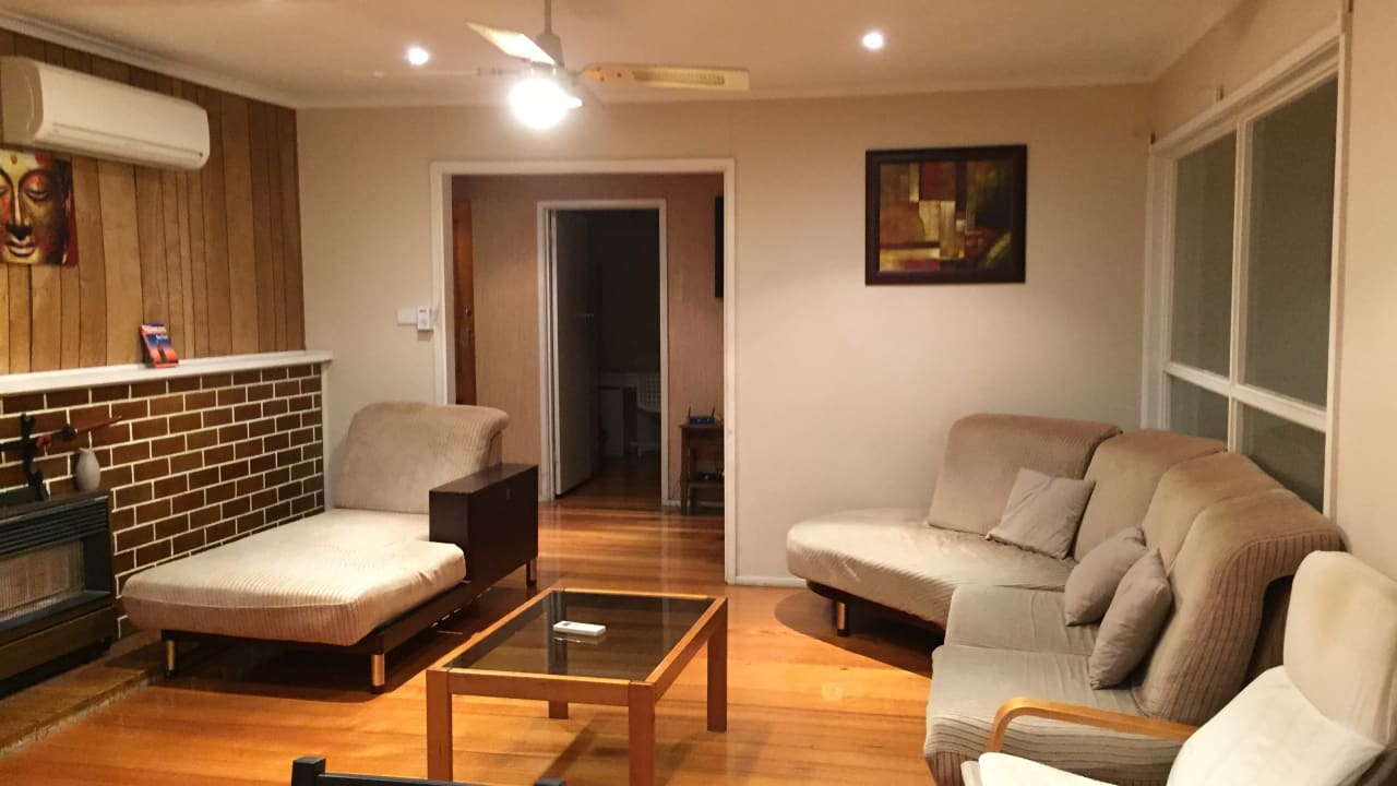 Furnished room in a share house