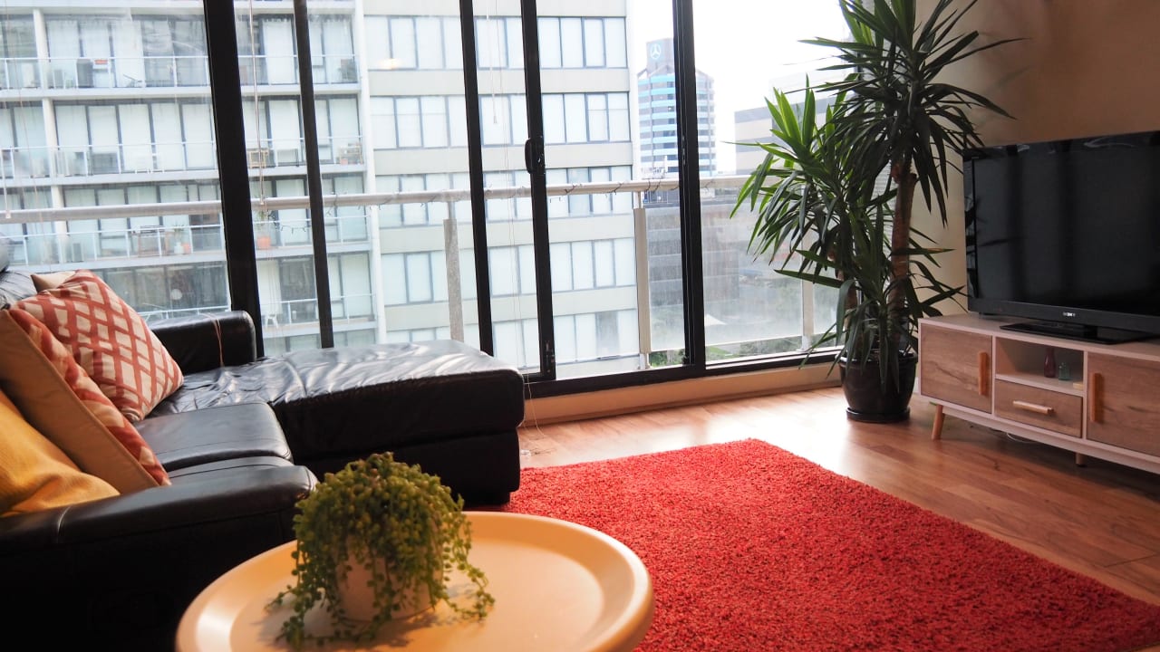 Furnished room with ensuite in a flatshare
