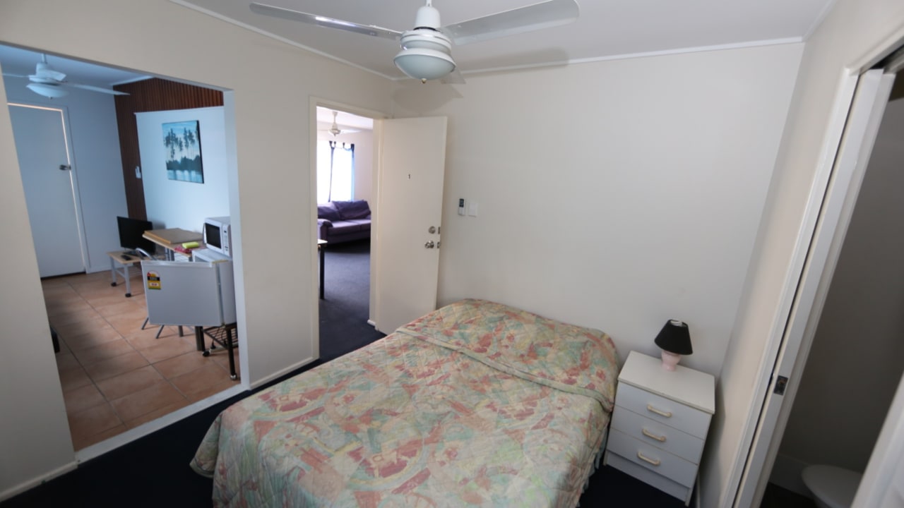 Furnished room studio flat for rent