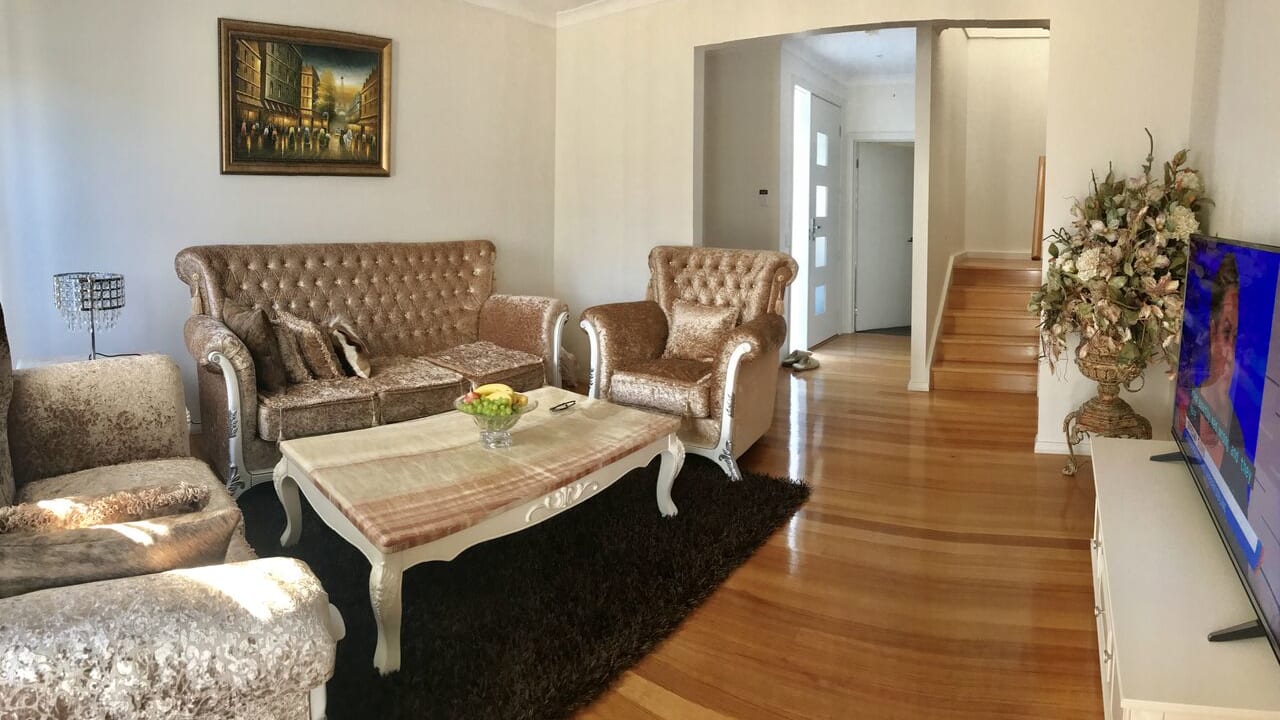Furnished room in a share house