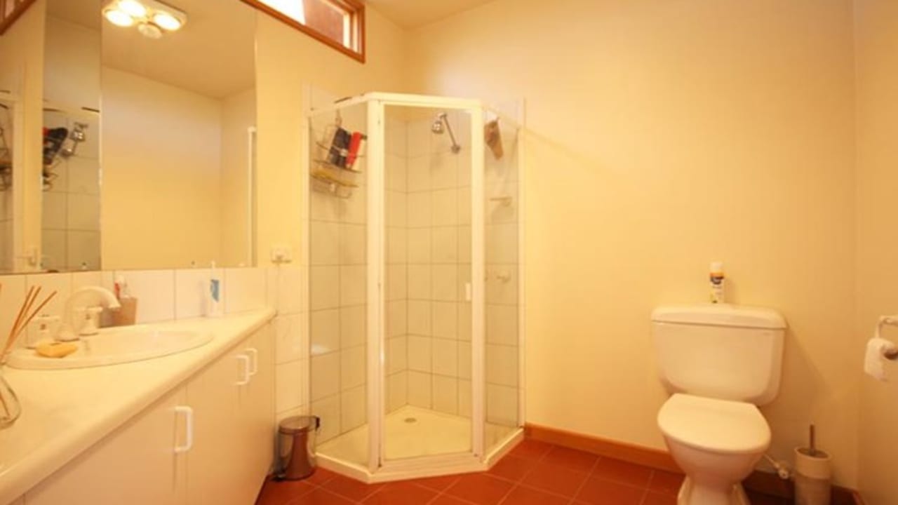 Furnished room with ensuite in a share house
