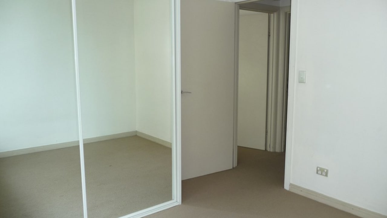 Furnished room with own bathroom