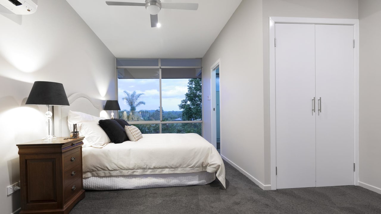 Room with ensuite in a share house