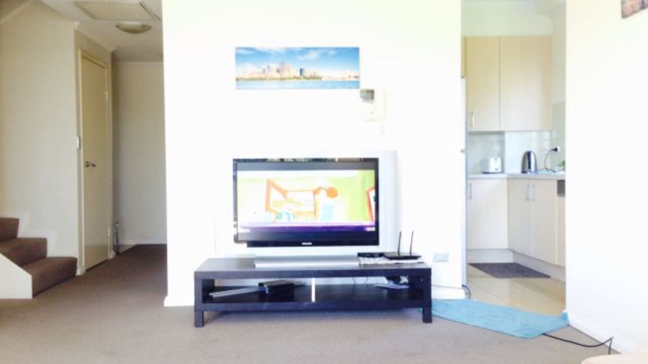 Furnished room in a flatshare