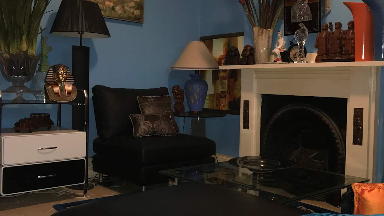 Furnished room in a share house