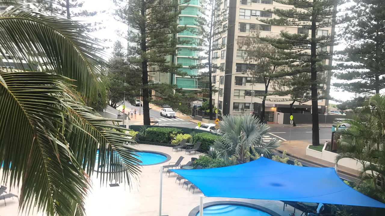 Furnished room with ensuite in a flatshare
