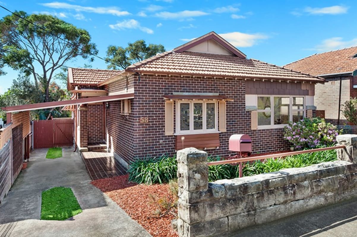 Room for Rent in Russell Lea, Sydney 220, Furnish...