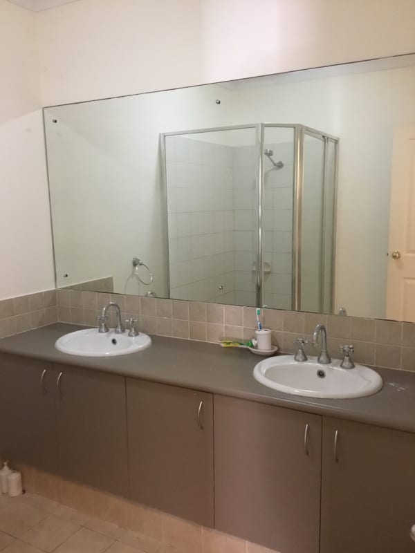 Room For Rent In Lakeside Drive Joondalup Perth 175