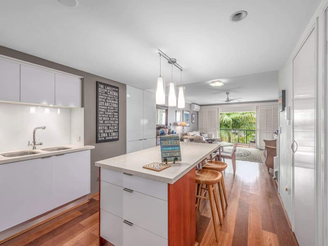 $290, Flatshare, 3 bathrooms, Vernon Terrace, Teneriffe QLD 4005