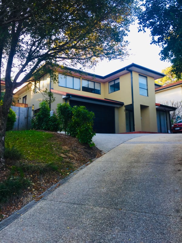 Room for Rent in Ashmore, Gold Coast 250, Furnish...