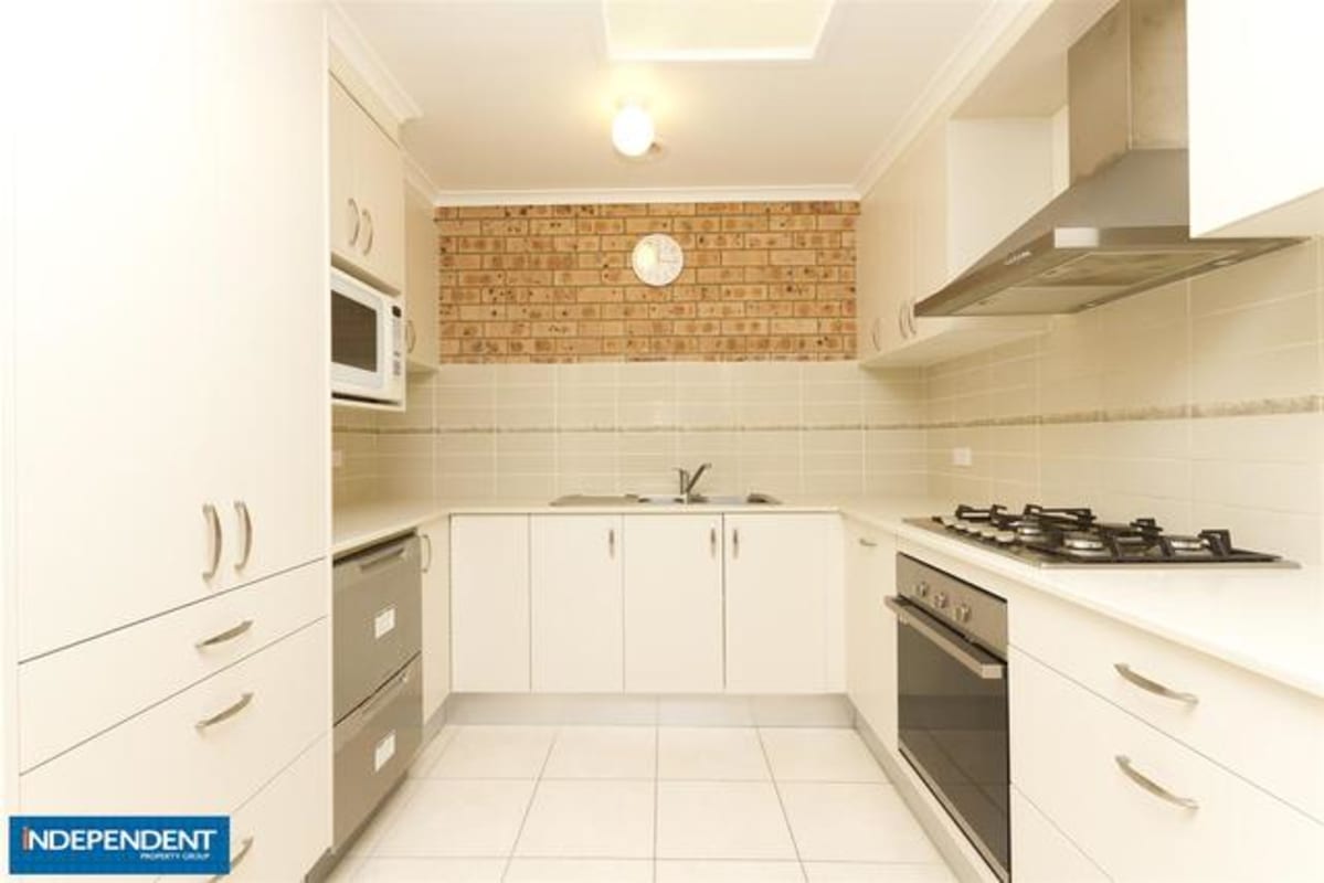 Room for Rent in Belconnen, Canberra 248, Furnish...