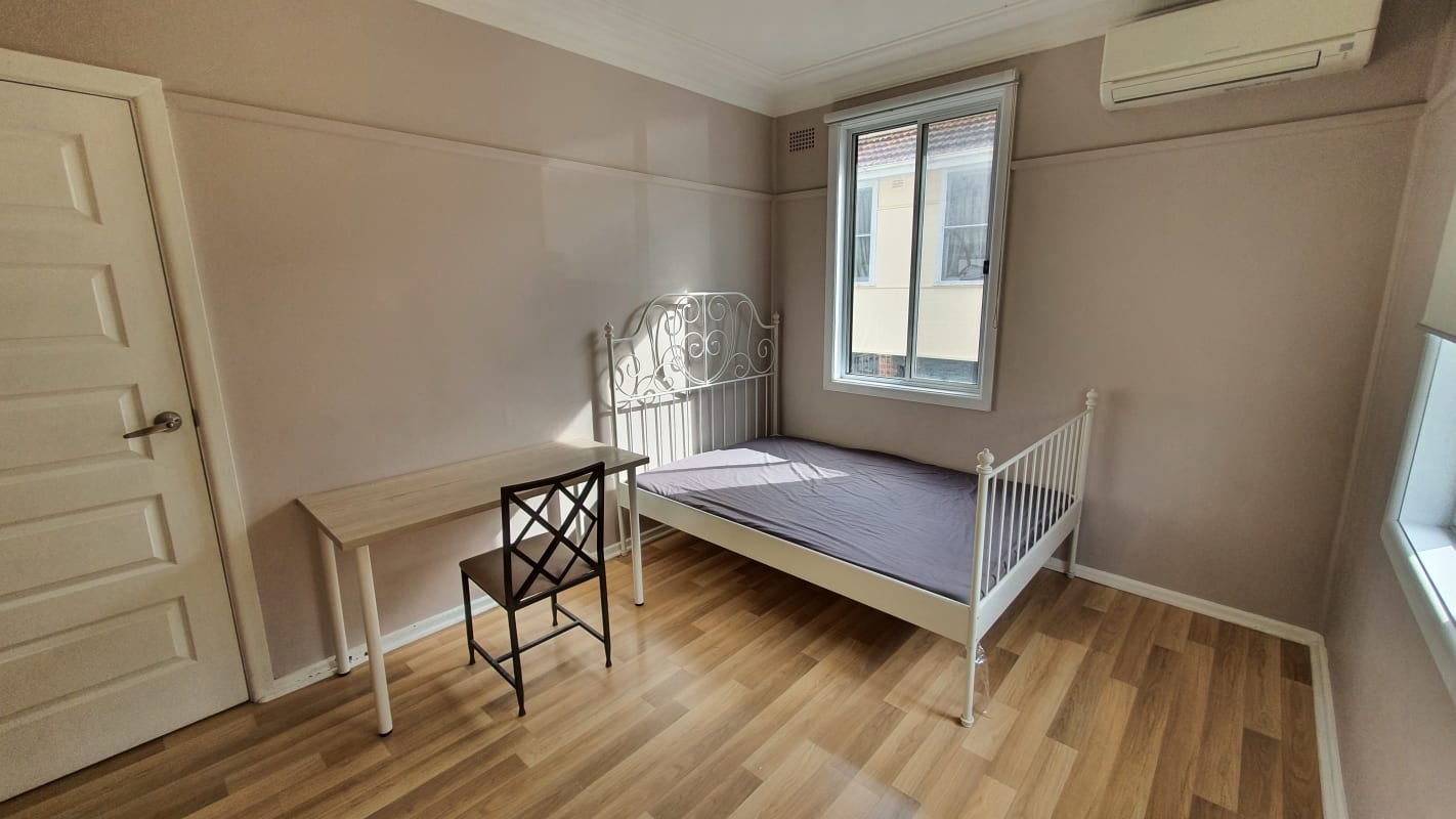 Room for Rent in North Ryde, Sydney 210, Furnishe...