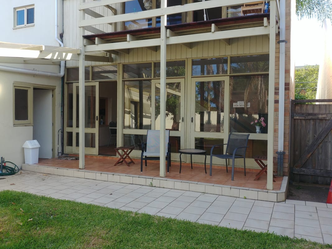 Room for Rent in Camperdown, Sydney 350, Furnishe...