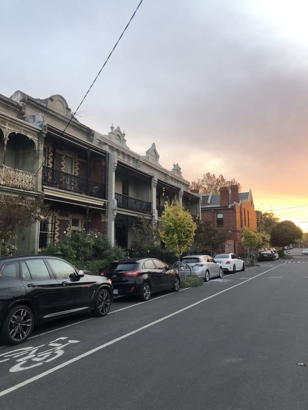Room for Rent in Fitzroy, Melbourne 250, Unfurnis...