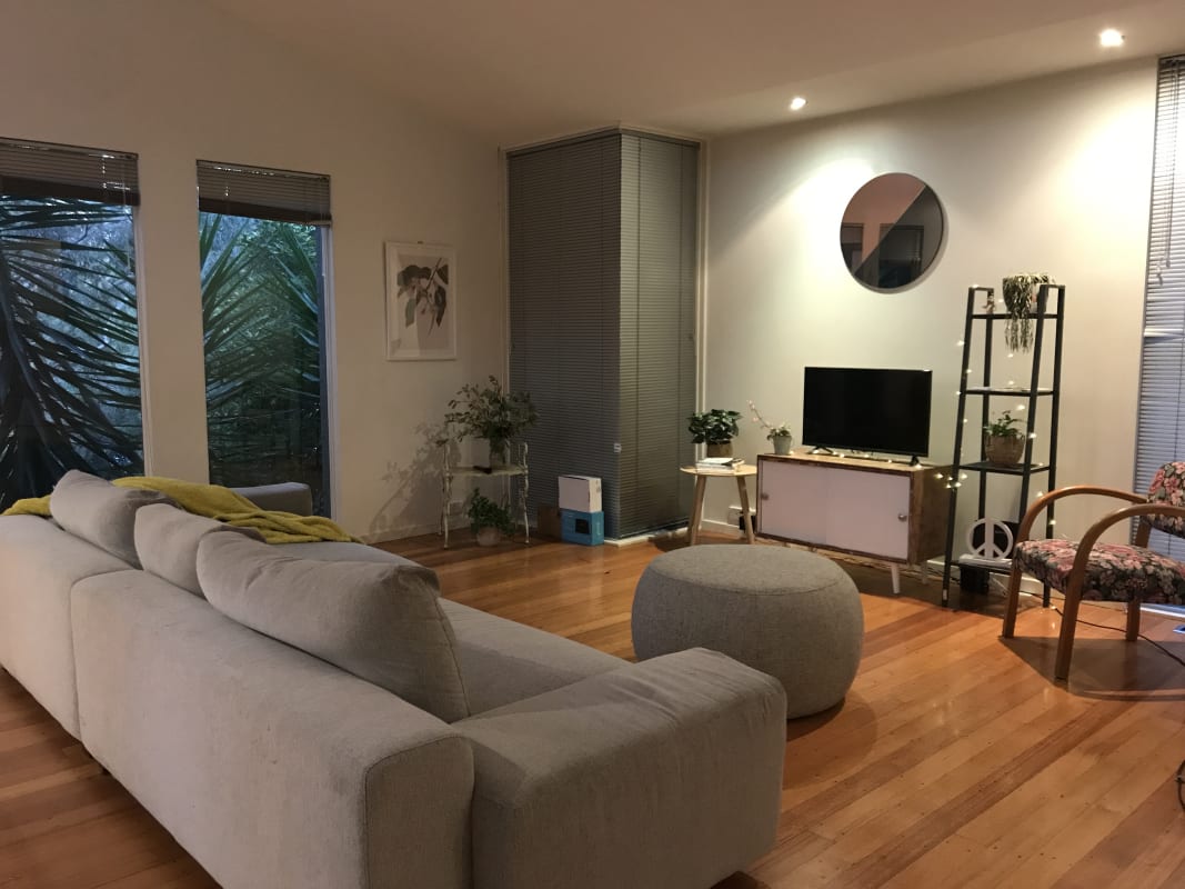 Room for Rent in Eltham North, Melbourne 186, Unf...