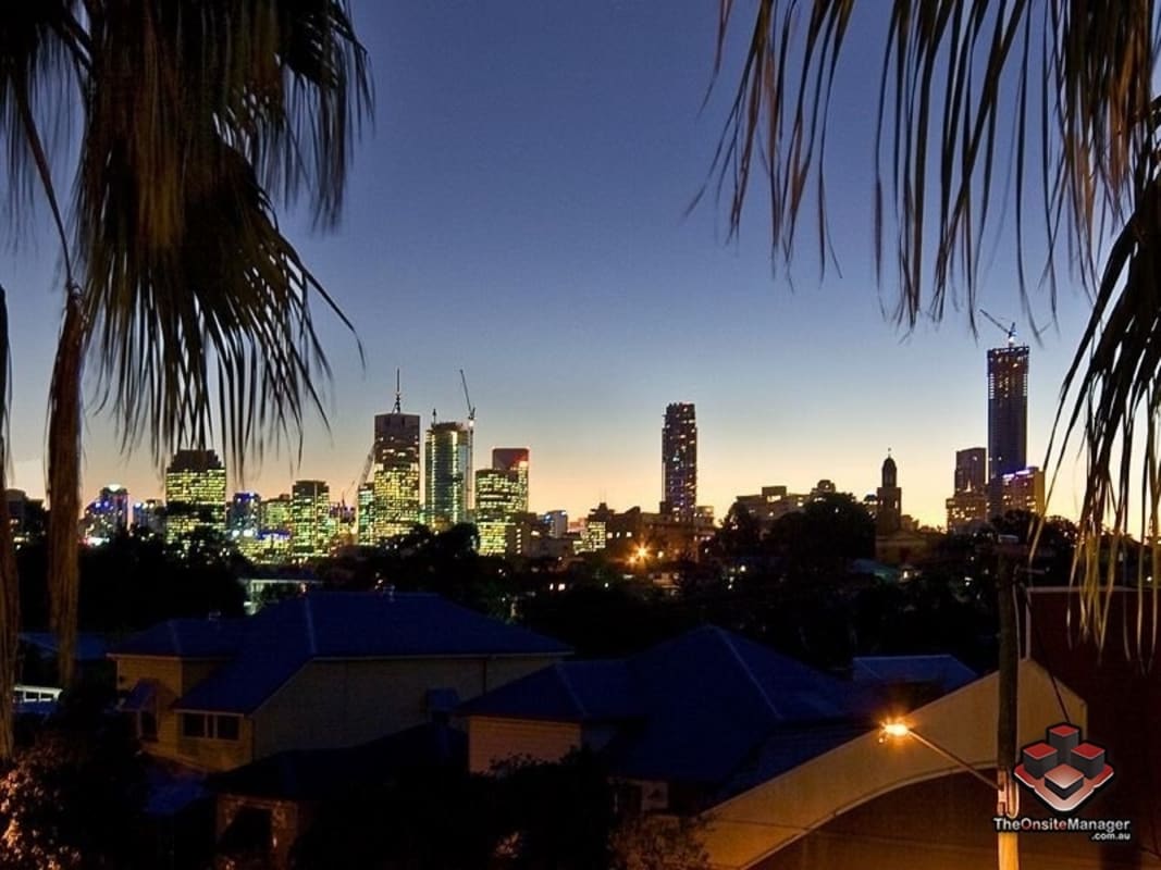 Room for Rent in New Farm, Brisbane 320, Unfurnis...
