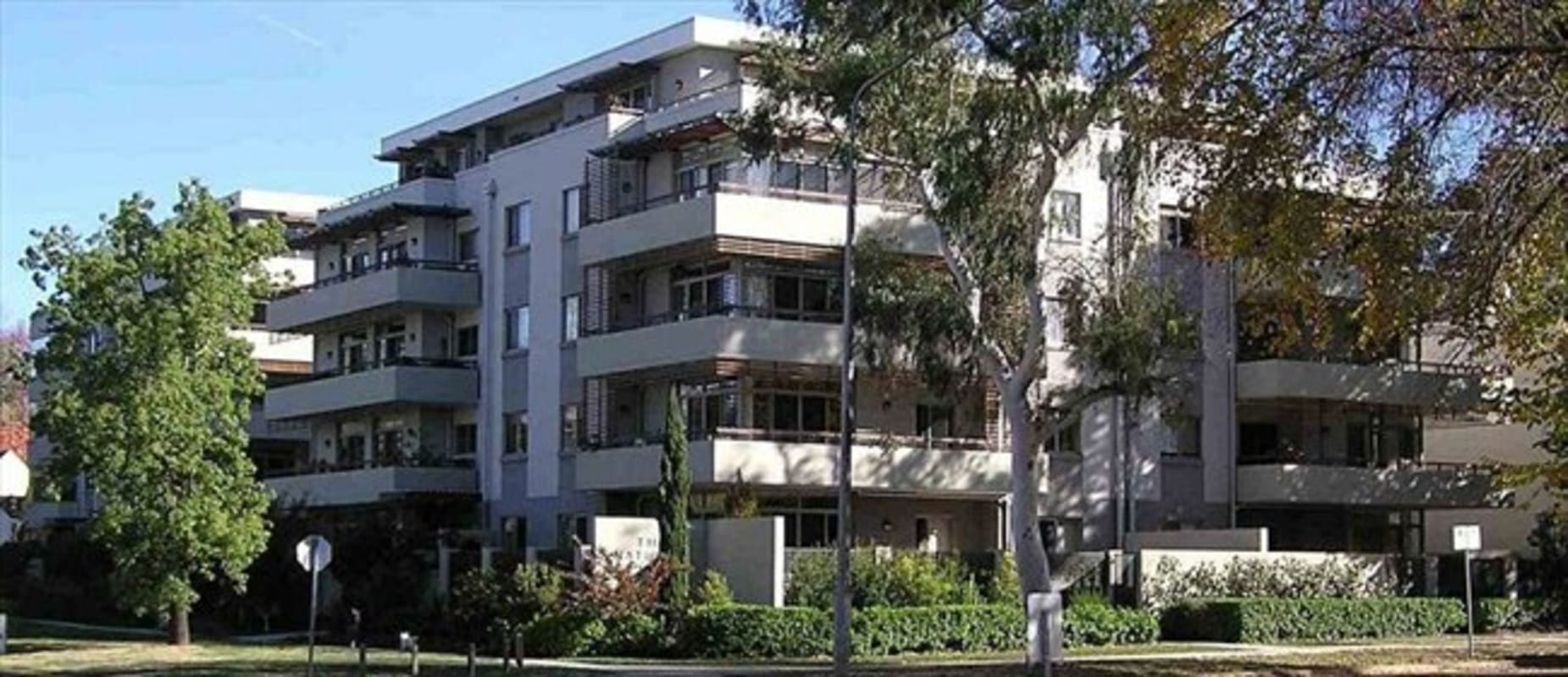 Room for Rent in Barton, Canberra 300, Furnished,...