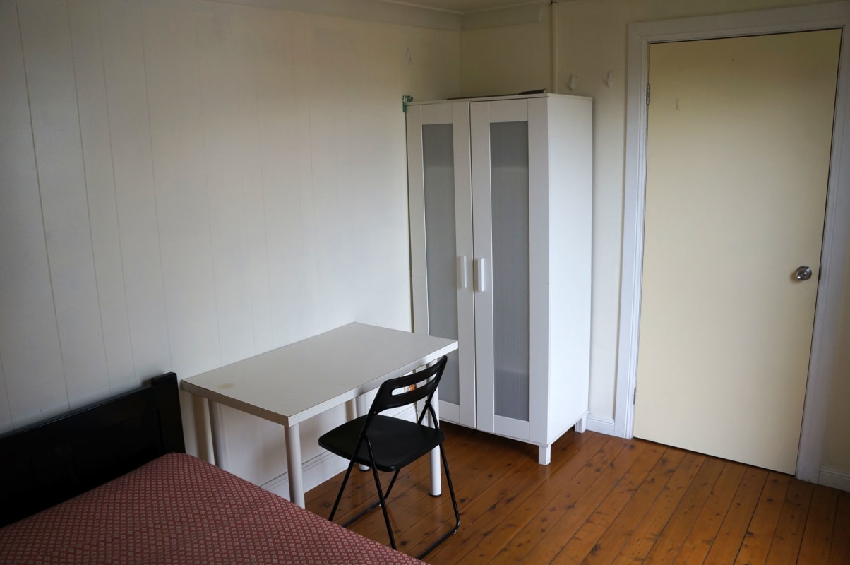 Room for Rent in Lewisham, Sydney 180, Furnished,...