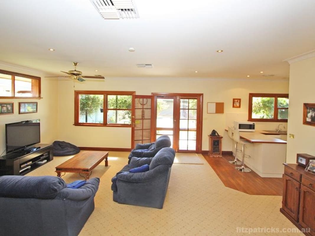 Room for Rent in Wagga Wagga, NSW 195, Furnished,...