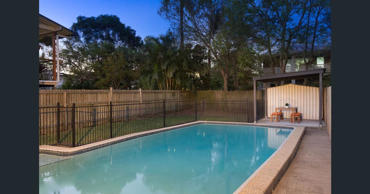 Room for Rent in Enoggera, Brisbane 310, Flexible...