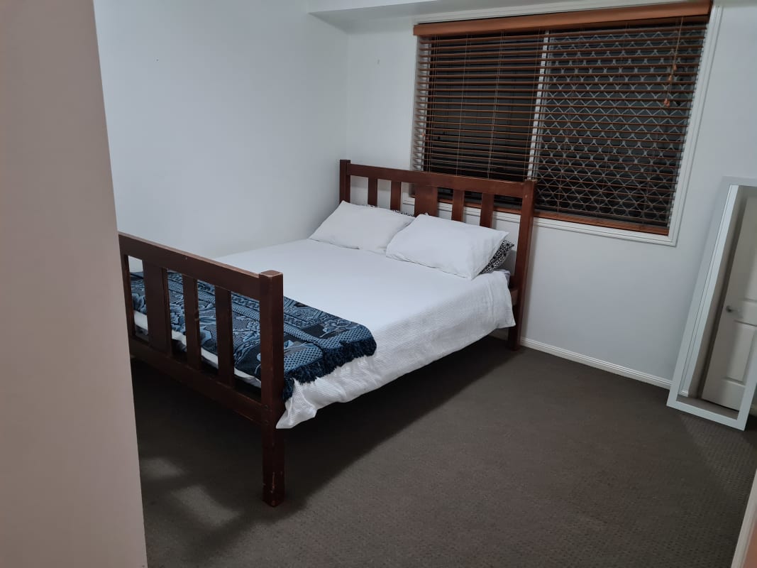 Room for Rent in East Toowoomba, QLD 160, Furnish...