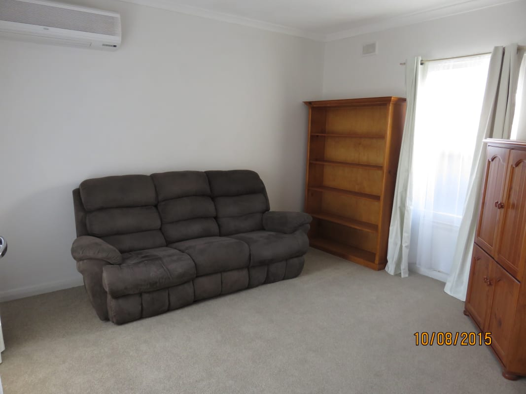 Granny Flat for Rent in Largs Bay, Adelaide 260,