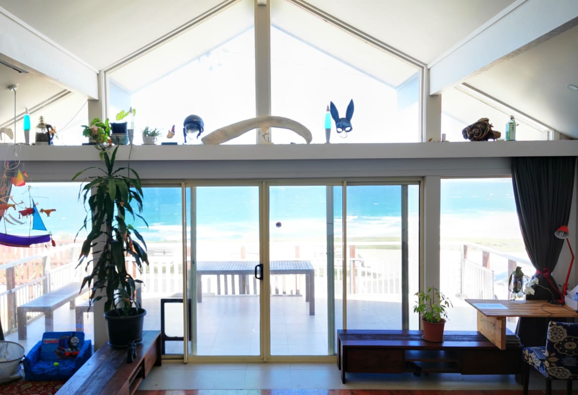Room for Rent in Ocean Street, Merewether, Newcastle...