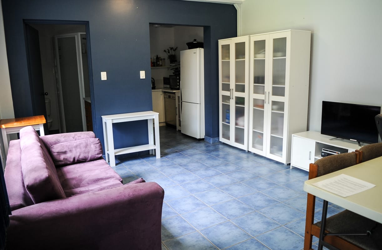 Granny Flat for Rent in Stuart Park, Darwin 340,