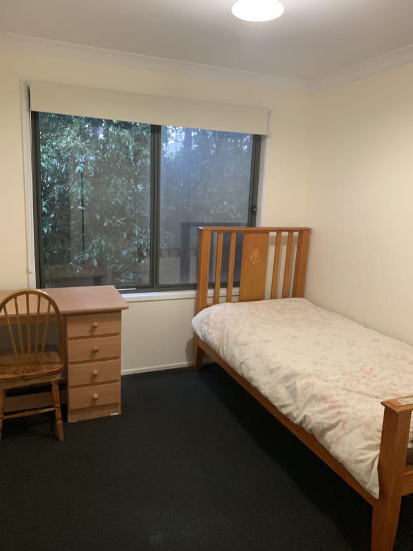Room for Rent in Burwood, Melbourne 250, Furnishe...