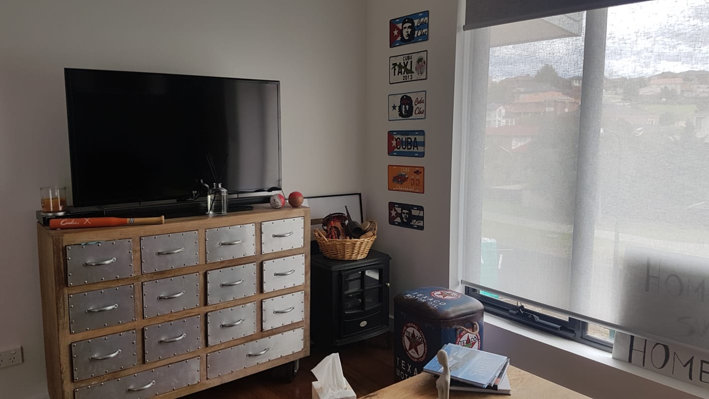2 Rooms for Rent in Weyburn Place, Avondale Heights,...