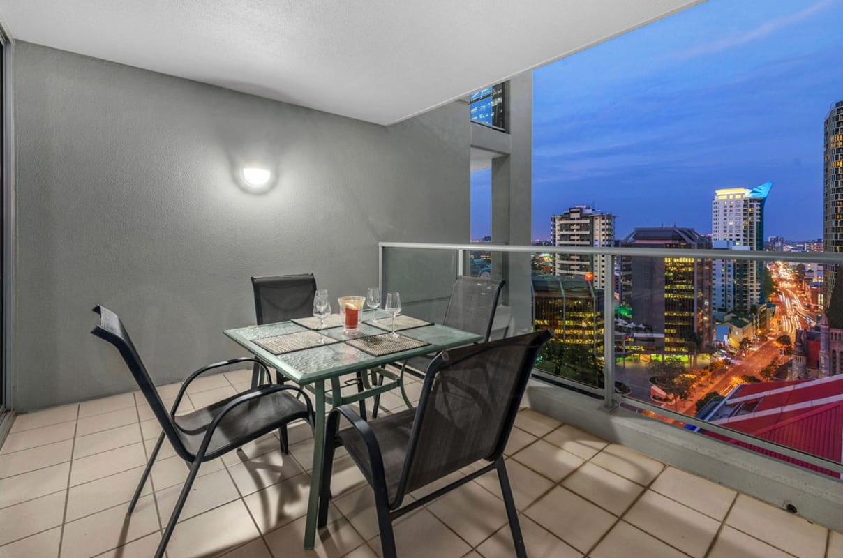 Room for Rent in Brisbane City, Brisbane 260, Fur...
