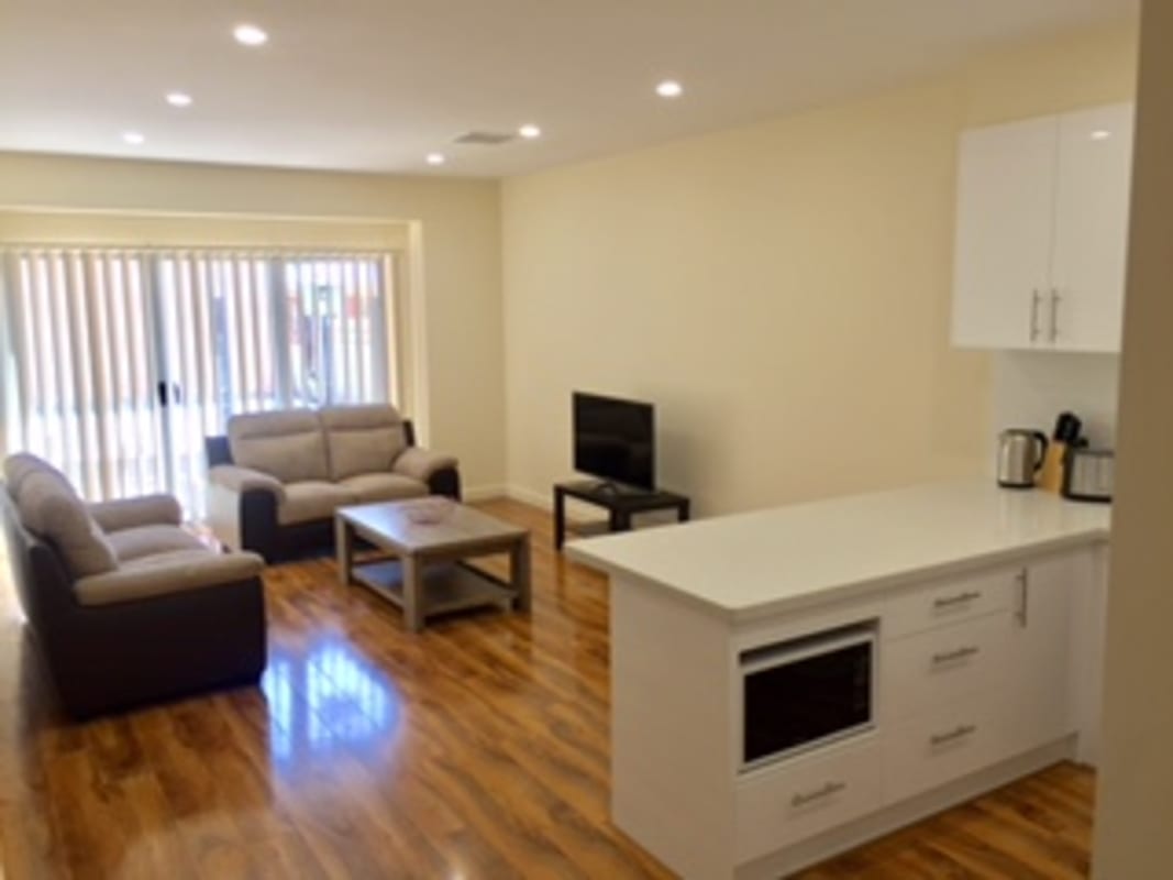 Room for Rent in Albert Park, Adelaide 190, Furni...