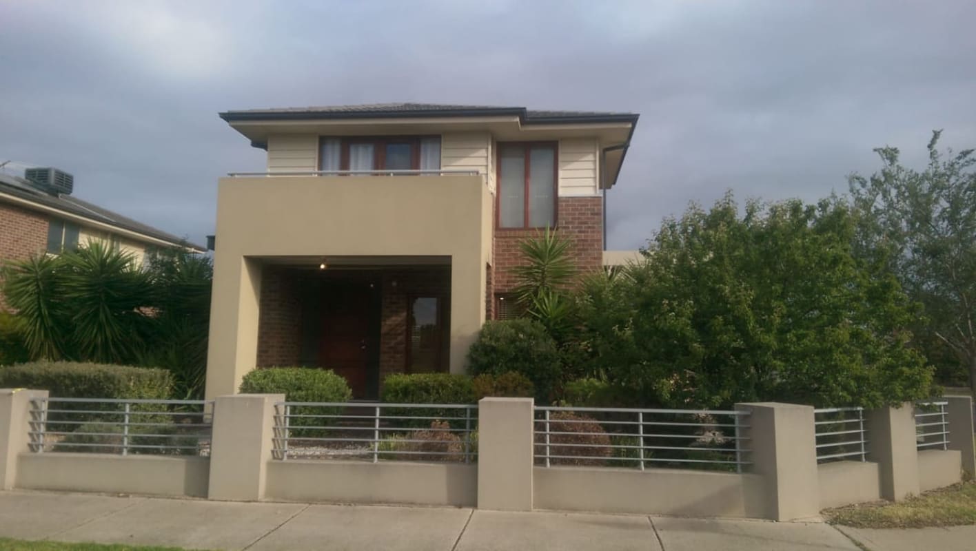 2 Rooms for Rent in Williams Landing, Melbourne 1...