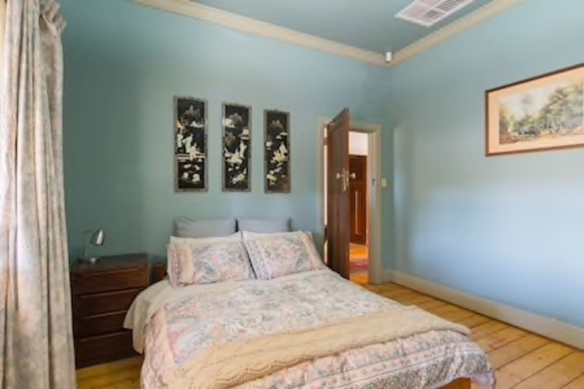 Room for Rent in Henley Beach, Adelaide 250, Furn...