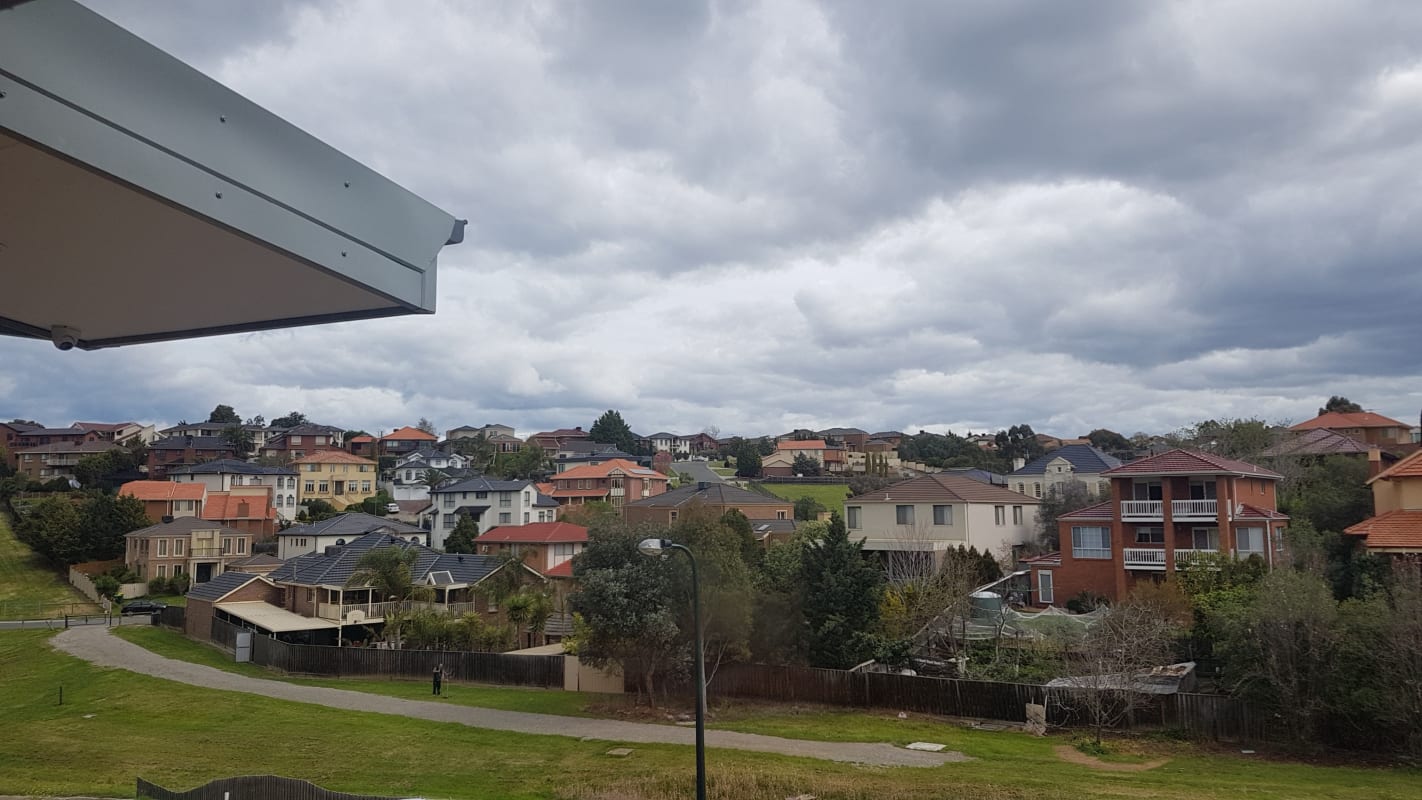 2 Rooms for Rent in Weyburn Place, Avondale Heights,...