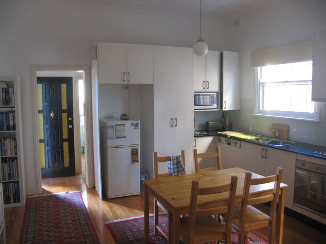 Room for Rent in Hartley Street, Rozelle, Sydney | $... | Flatmates.com.au