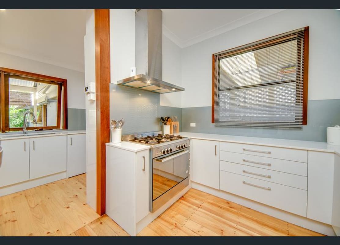 Room for Rent in Stewart Street, South Brighton, Ade...