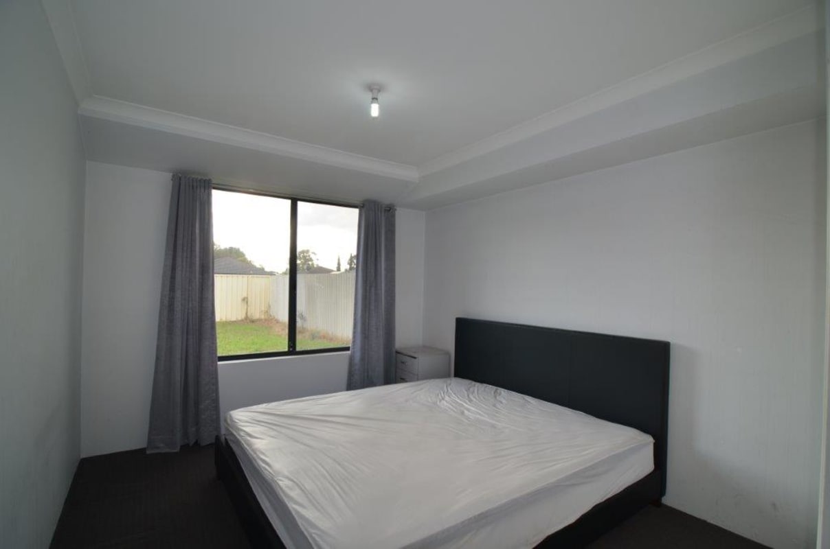 3 Rooms for Rent in Beckenham, Perth 150, Furnish...