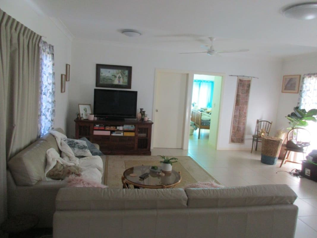 Granny Flat for Rent in Wynnum, Brisbane 560, Unf...