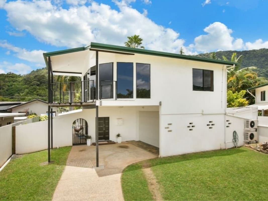 2 Rooms for Rent in Bayview Heights, Cairns 2002...