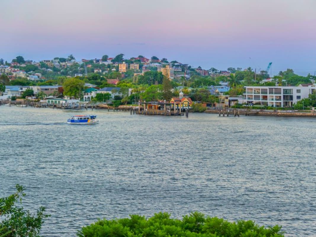 $290, Flatshare, 3 bathrooms, Vernon Terrace, Teneriffe QLD 4005