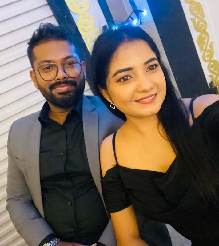 Janith (30) and Anu (29) - Looking in Depot Hill, Fr... | Flatmates.com.au