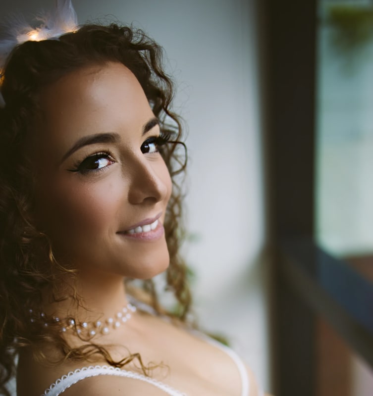 Yvette (24) Looking in Wheelers Hill, Rowville, Gl...