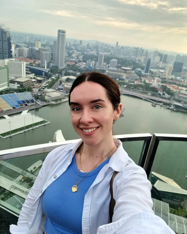 Niamh (26) Looking in Wellington Point, Coorparoo,...