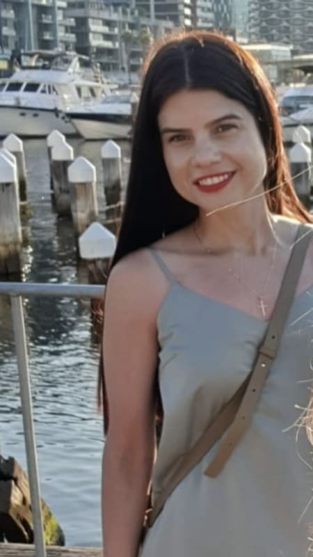 maria-34-looking-in-southbank-richmond-melbour-flatmates-au