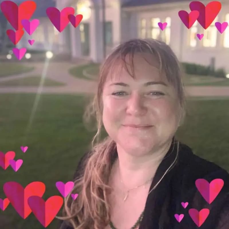 Rani (46) - Looking in Robina, Tugun, Elanora, Palm ... | Flatmates.com.au