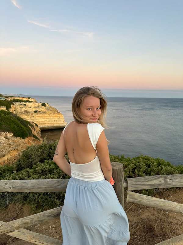 Lucia (25) - Looking in Duncraig, Ocean Reef, Curram... | Flatmates.com.au