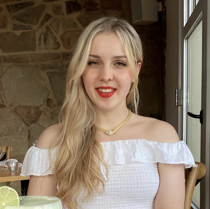 patricia-24-looking-in-southbank-richmond-sout-flatmates-au