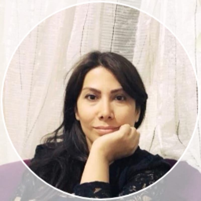 Ziba (39) Looking in Burwood